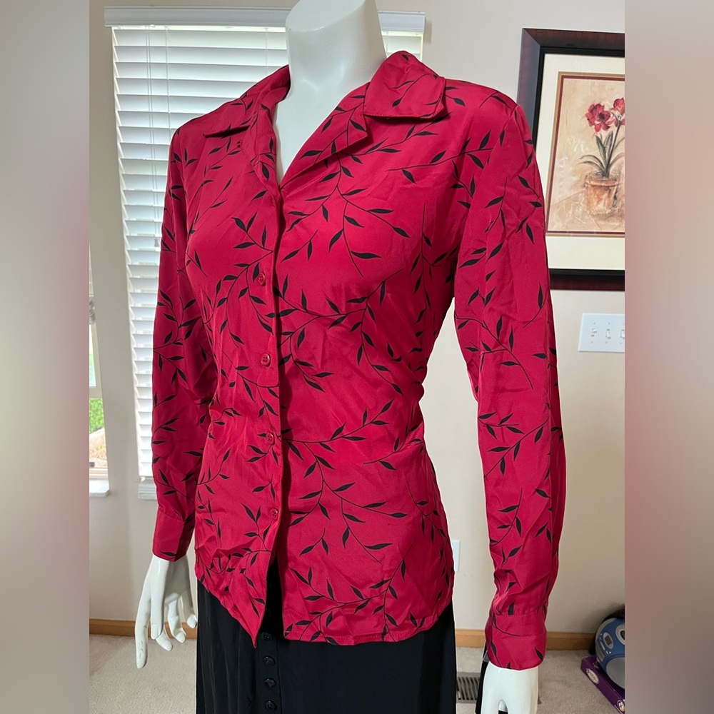 NWT Women’s Blouse by elementz - Sz. Small